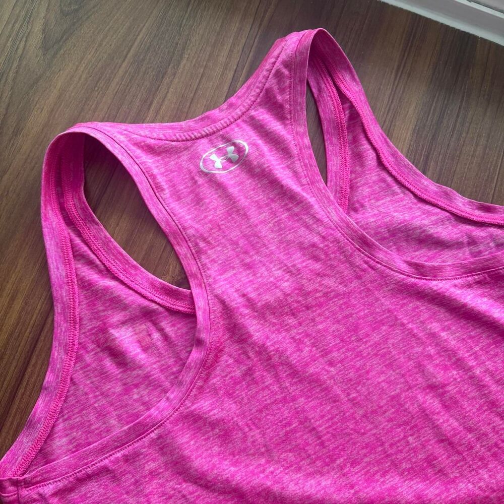 Under Armour Women's Pink Vest Work out Tank Top - Size Large Like New | Pilates - Picture 3 of 4